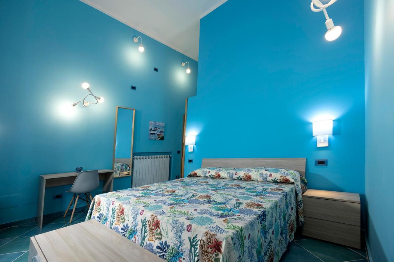 Casina Lambis Ξενοδοχείο Ποτσουόλι Εξωτερικό φωτογραφία